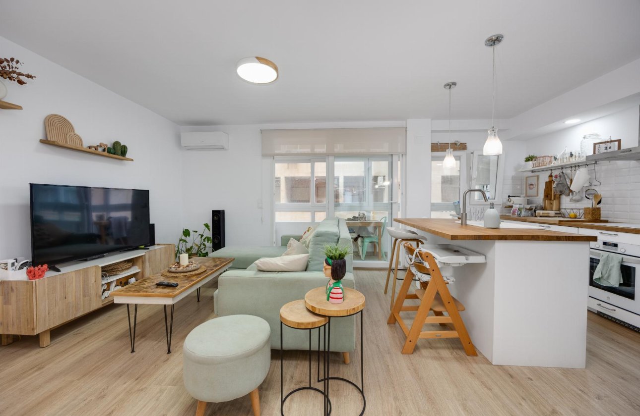 Resale - Apartment / flat - Torrevieja - playa de los naufragos