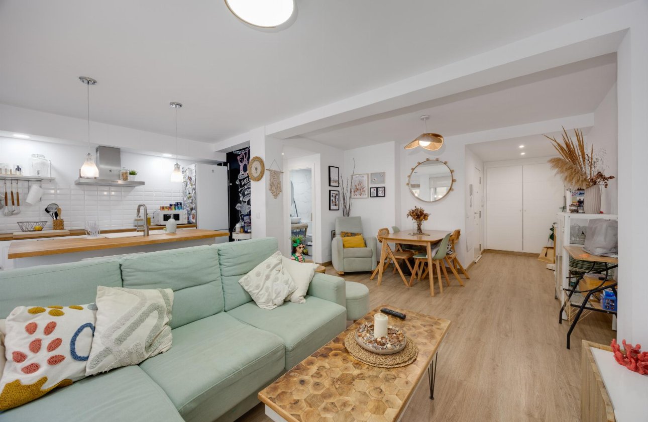 Resale - Apartment / flat - Torrevieja - playa de los naufragos