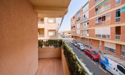 Resale - Apartment / flat - Torrevieja - playa de los naufragos