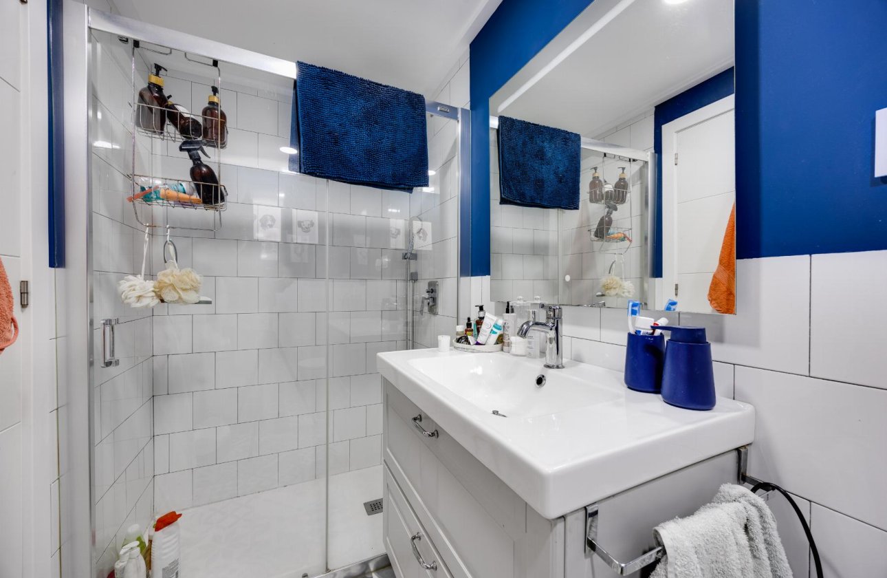 Resale - Apartment / flat - Torrevieja - playa de los naufragos