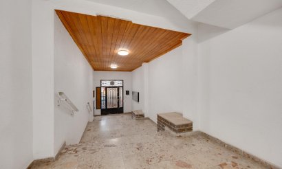 Resale - Apartment / flat - Torrevieja - playa de los naufragos