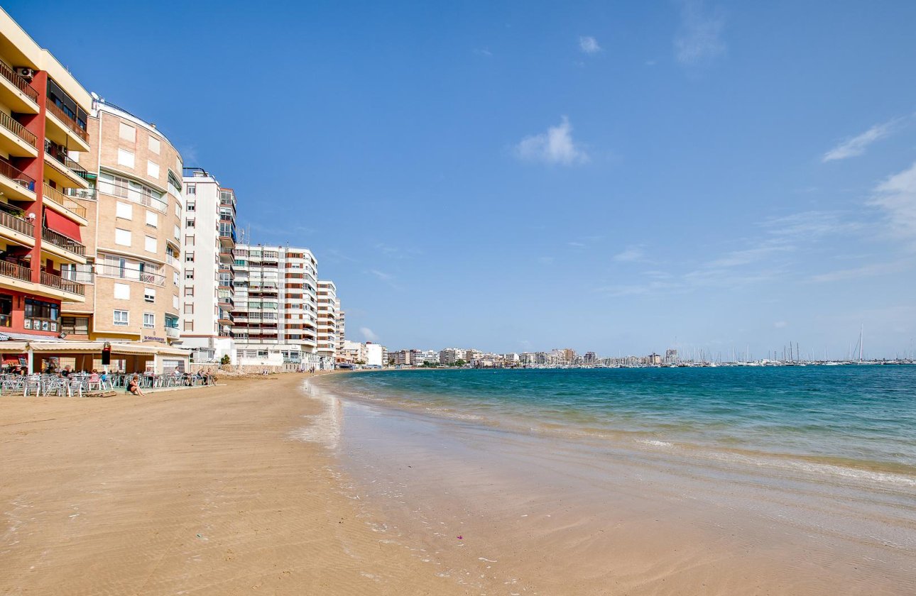 Resale - Apartment / flat - Torrevieja - playa de los naufragos