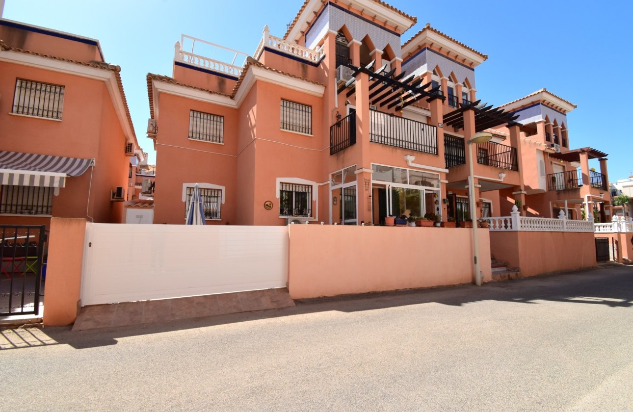 Resale - Apartment / flat - Orihuela Costa - Playa Flamenca