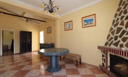 Resale - Villa - Heredades - Heredades - Country
