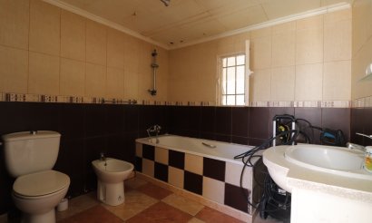 Resale - Villa - Heredades - Heredades - Country