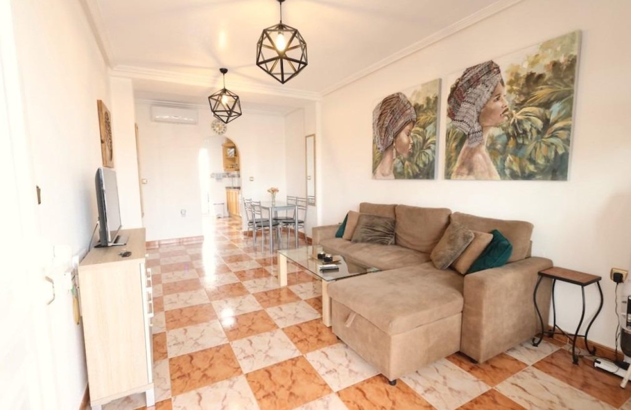 Resale - Apartment / flat - Orihuela Costa - La Zenia
