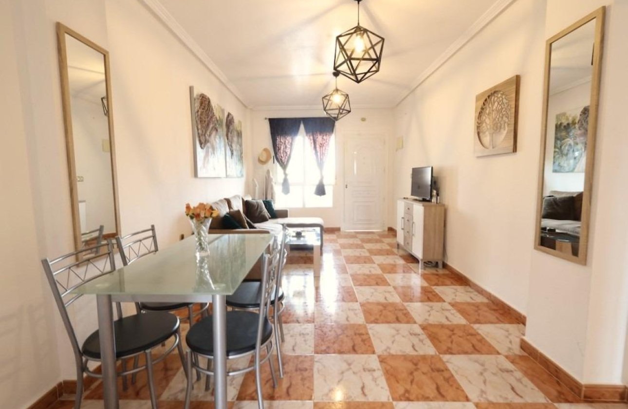 Resale - Apartment / flat - Orihuela Costa - La Zenia