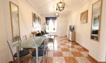 Resale - Apartment / flat - Orihuela Costa - La Zenia