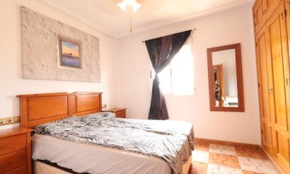 Resale - Apartment / flat - Orihuela Costa - La Zenia