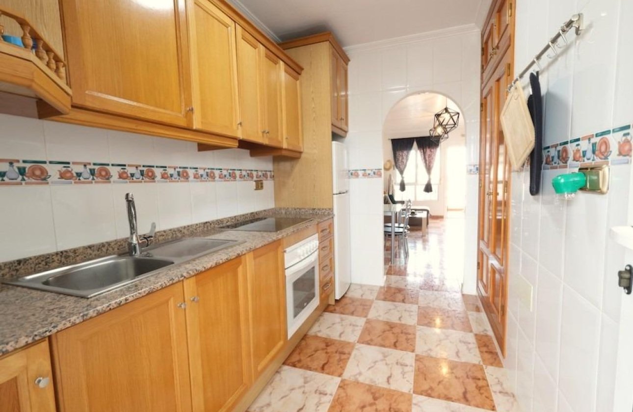 Resale - Apartment / flat - Orihuela Costa - La Zenia
