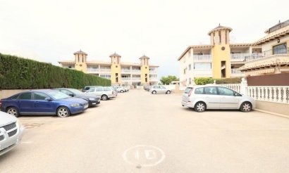 Resale - Apartment / flat - Orihuela Costa - La Zenia