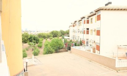 Resale - Apartment / flat - Orihuela Costa - La Zenia