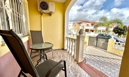Reventa - Apartamento / piso - La Zenia