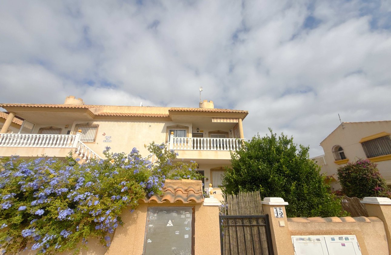 Resale - Apartment / flat - Cabo Roig