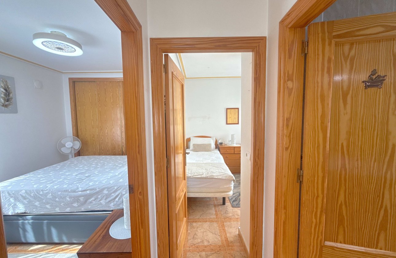 Resale - Apartment / flat - Cabo Roig