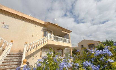Resale - Apartment / flat - Cabo Roig