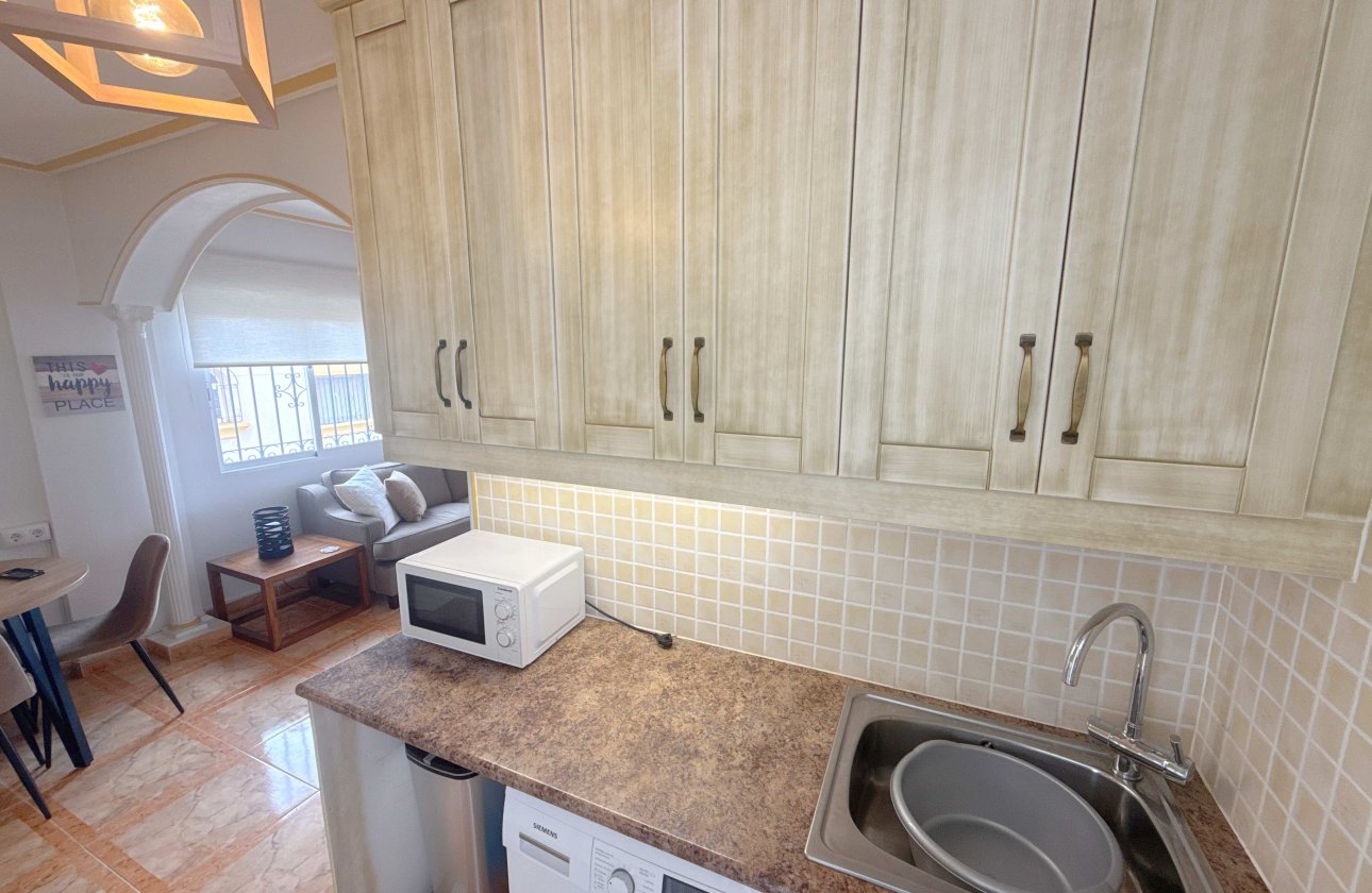 Resale - Apartment / flat - Cabo Roig