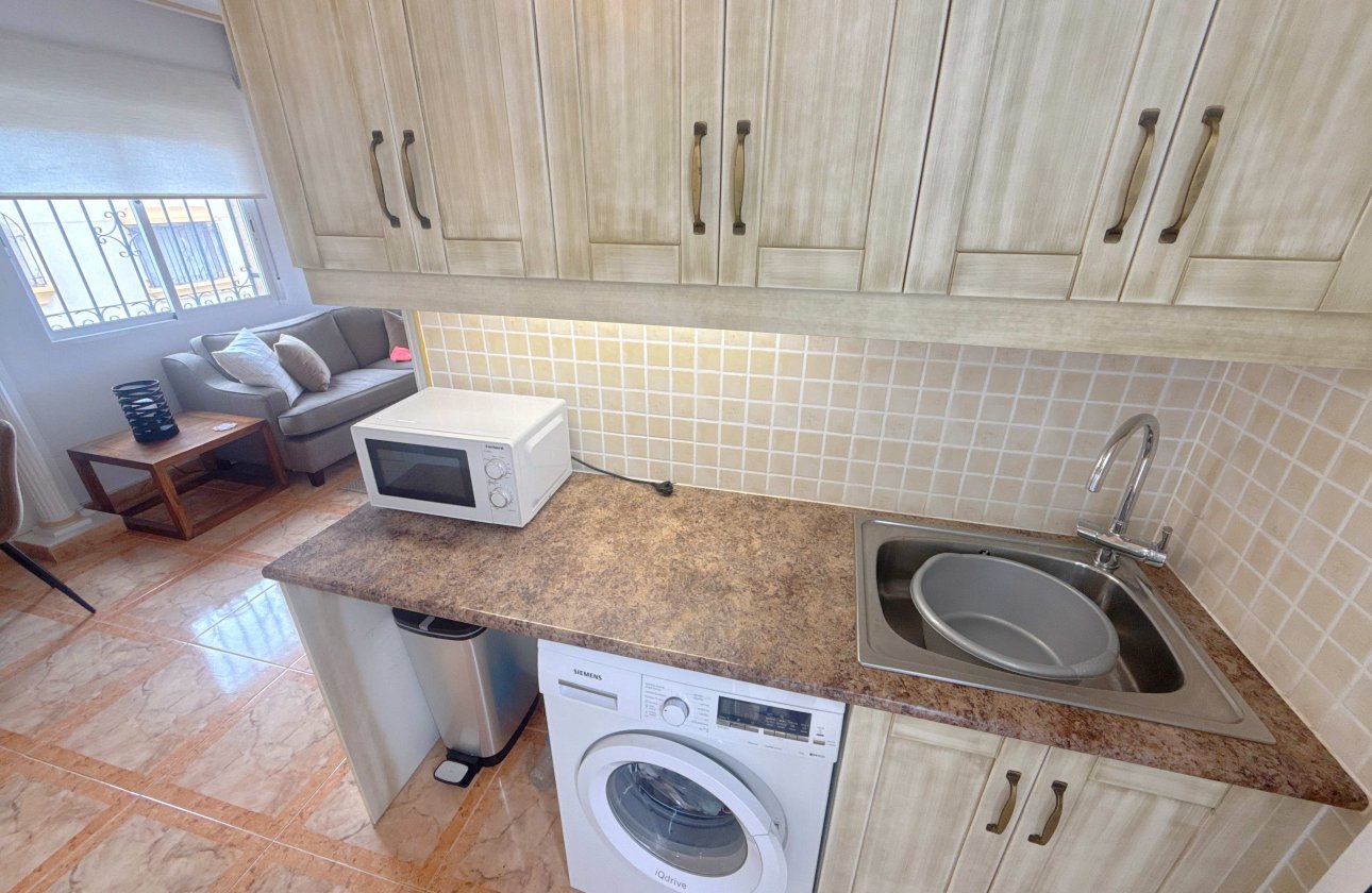 Resale - Apartment / flat - Cabo Roig