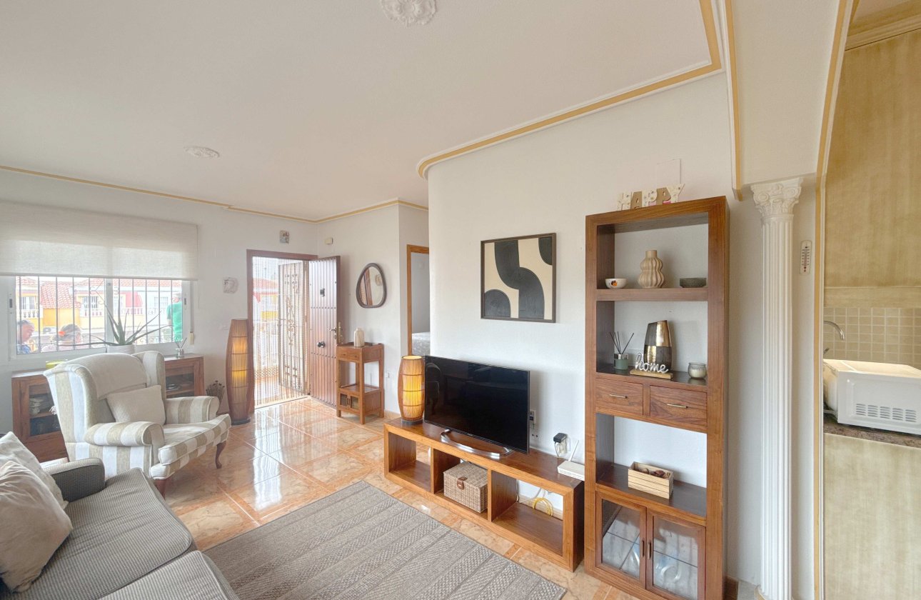Resale - Apartment / flat - Cabo Roig