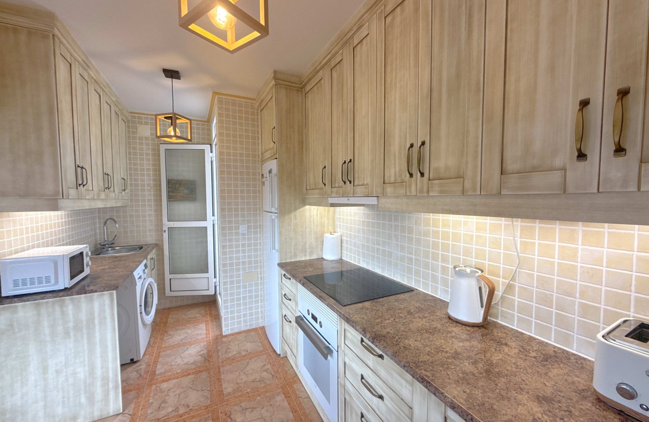 Resale - Apartment / flat - Cabo Roig