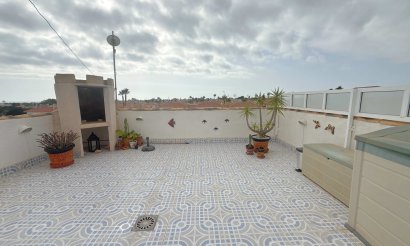 Resale - Apartment / flat - Cabo Roig