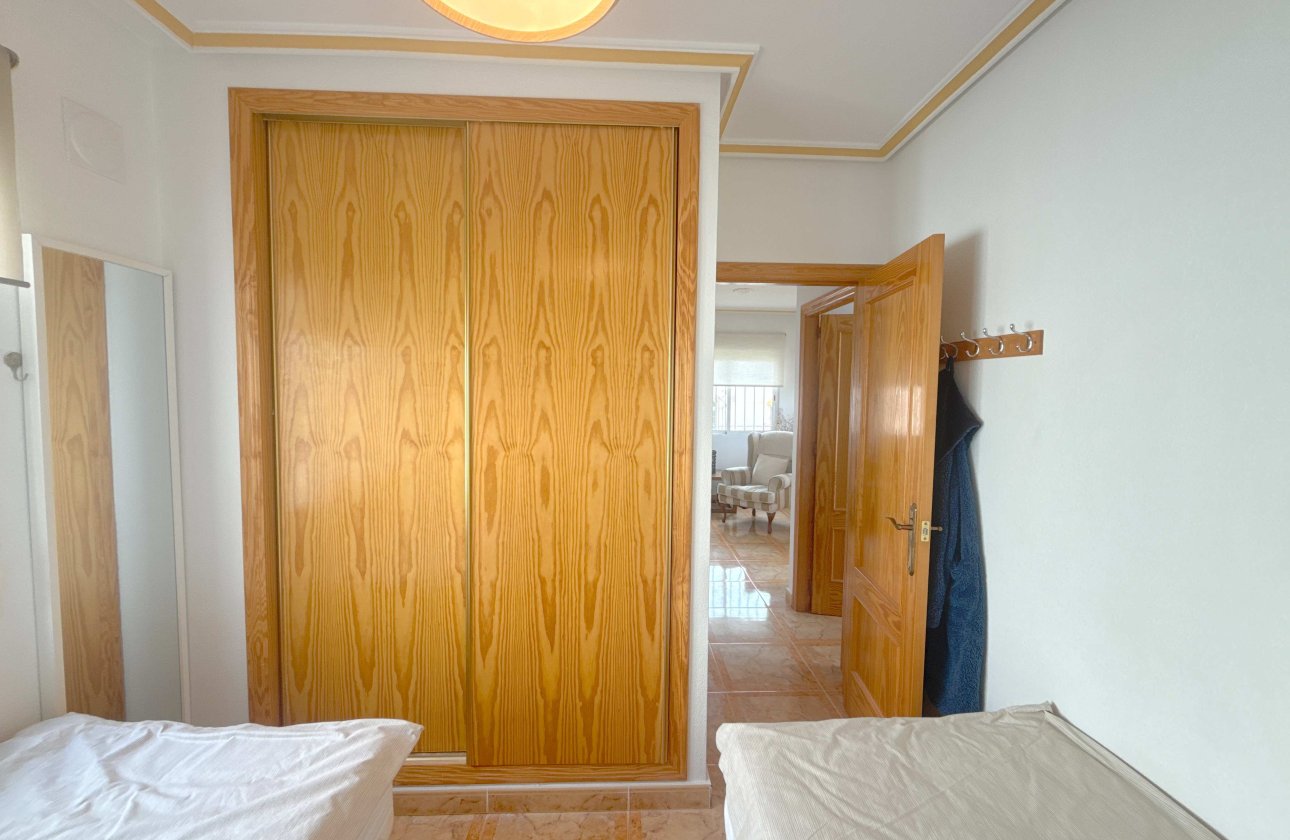 Resale - Apartment / flat - Cabo Roig
