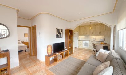 Resale - Apartment / flat - Cabo Roig