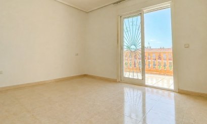 Resale - Townhouse - Ciudad Quesada - Doña Pepa