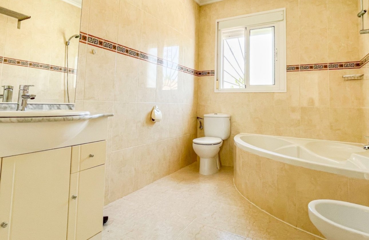 Resale - Townhouse - Ciudad Quesada - Doña Pepa