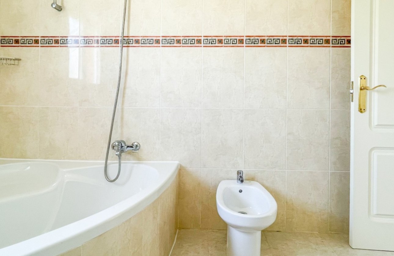 Resale - Townhouse - Ciudad Quesada - Doña Pepa