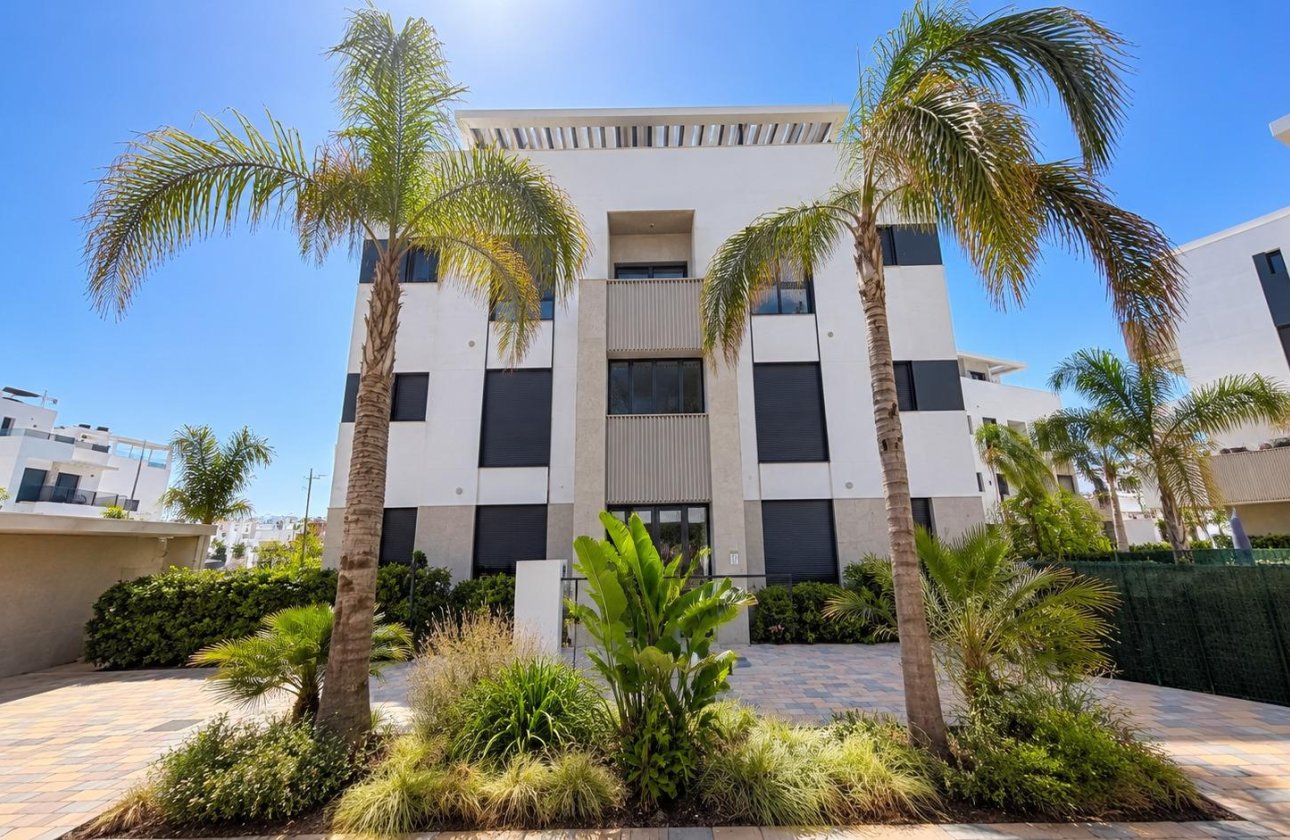 Reventa - Apartamento / piso - Los Alcazares - Dolores de Pacheco-Santa Rosalía