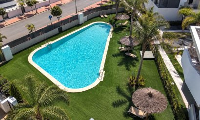 Reventa - Apartamento / piso - Los Alcazares - Dolores de Pacheco-Santa Rosalía