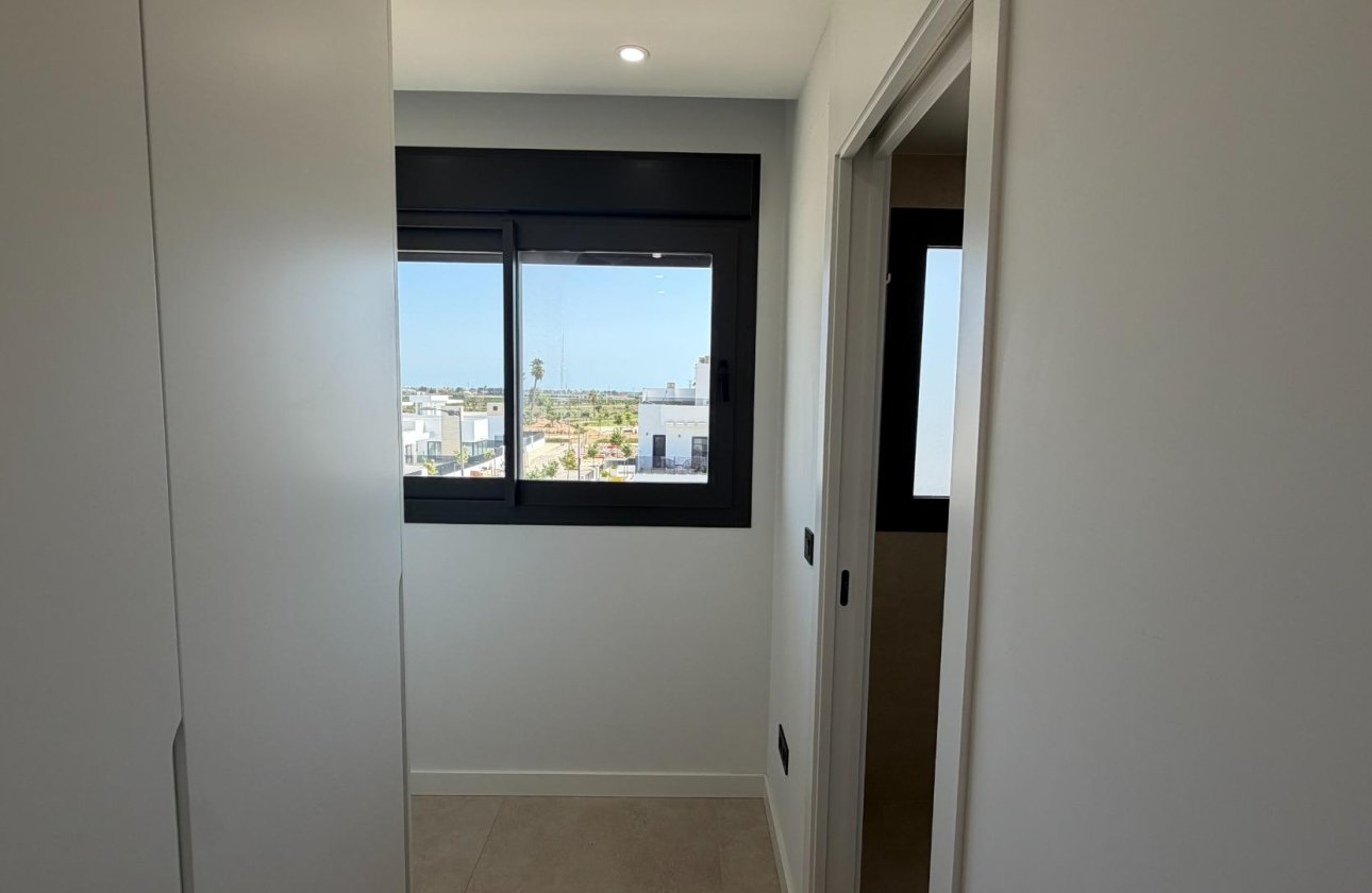 Reventa - Apartamento / piso - Los Alcazares - Dolores de Pacheco-Santa Rosalía