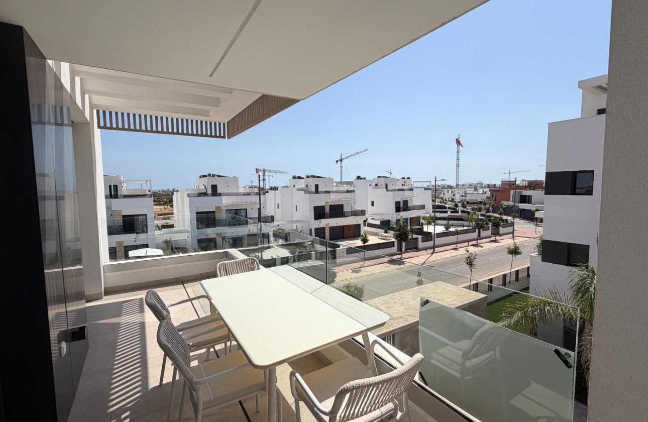 Reventa - Apartamento / piso - Los Alcazares - Dolores de Pacheco-Santa Rosalía