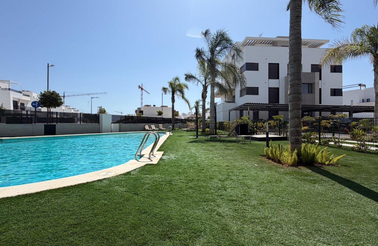 Reventa - Apartamento / piso - Los Alcazares - Dolores de Pacheco-Santa Rosalía