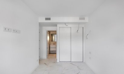 Reventa - Apartamento / piso - Torrevieja - Punta Prima
