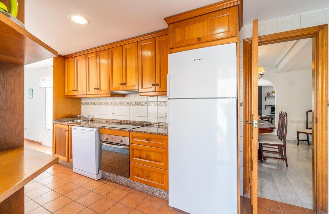 Resale - Villa - Torrevieja - La Mata