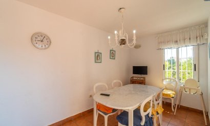 Resale - Villa - Torrevieja - La Mata