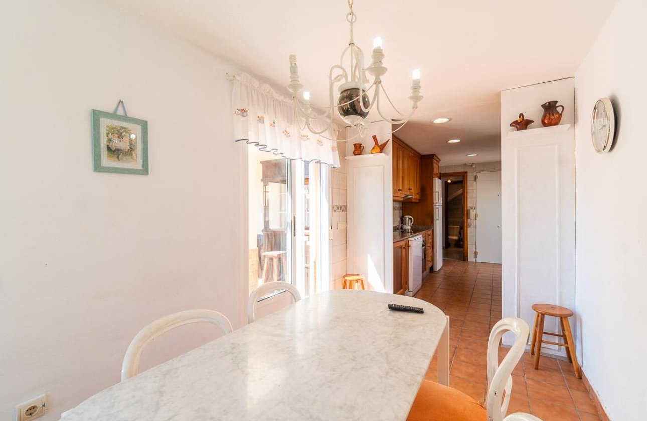 Resale - Villa - Torrevieja - La Mata