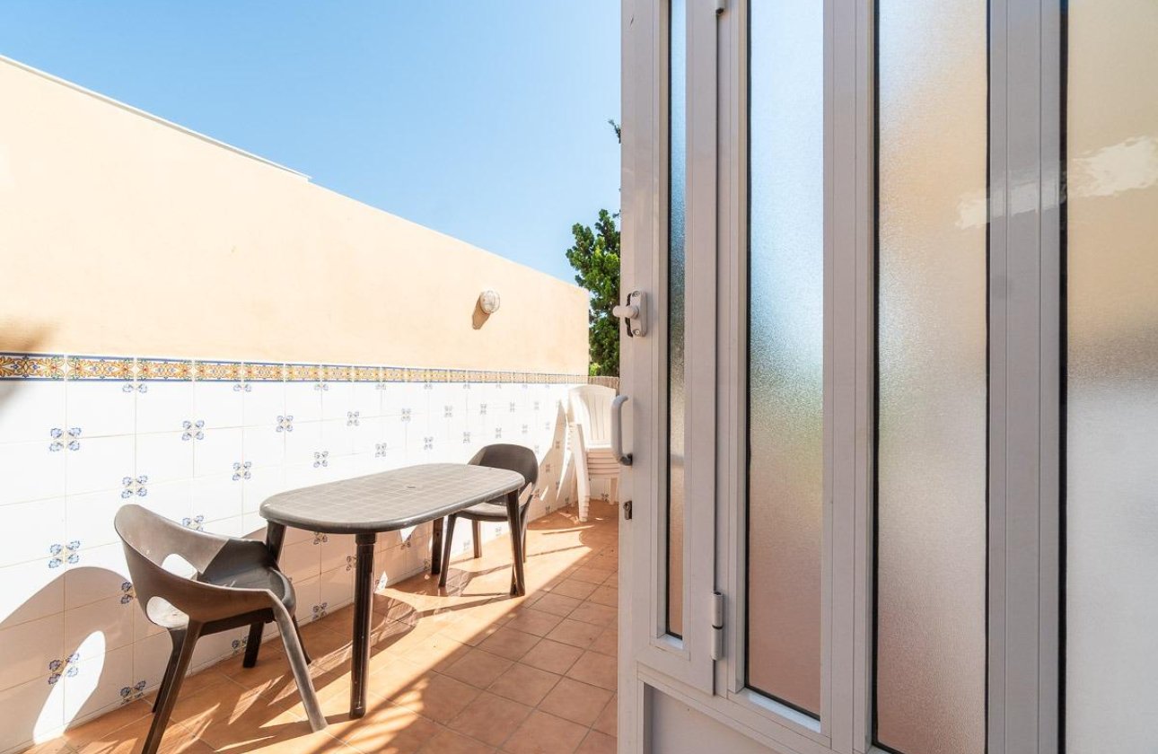 Resale - Villa - Torrevieja - La Mata