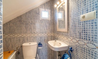 Resale - Villa - Torrevieja - La Mata