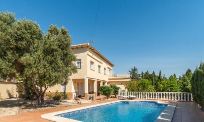 Resale - Villa - Torrevieja - La Mata