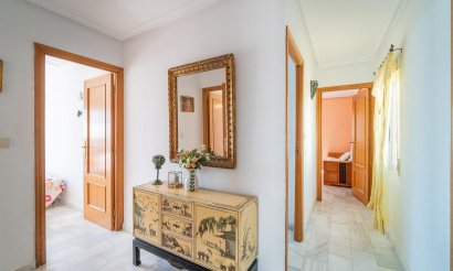 Resale - Villa - Torrevieja - La Mata