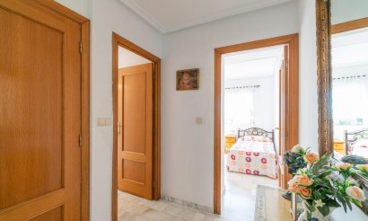 Resale - Villa - Torrevieja - La Mata