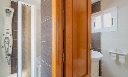 Resale - Villa - Torrevieja - La Mata