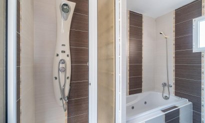 Resale - Villa - Torrevieja - La Mata
