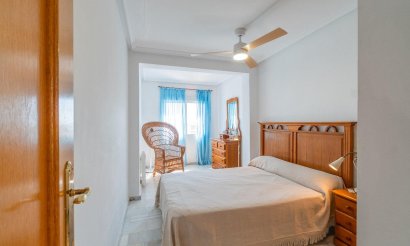 Resale - Villa - Torrevieja - La Mata