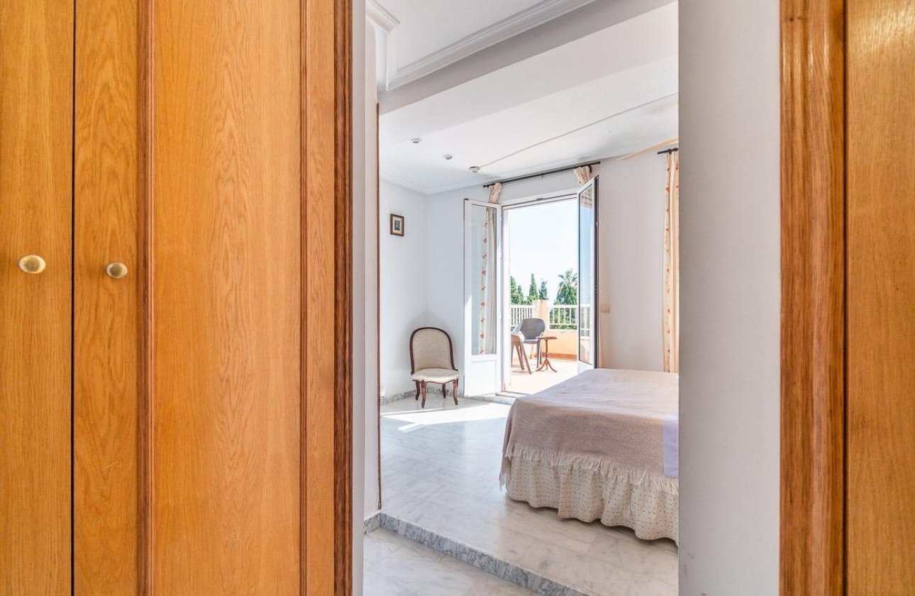 Resale - Villa - Torrevieja - La Mata