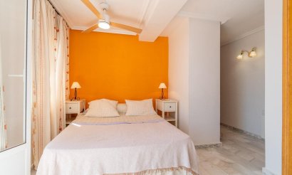 Resale - Villa - Torrevieja - La Mata