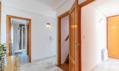 Resale - Villa - Torrevieja - La Mata